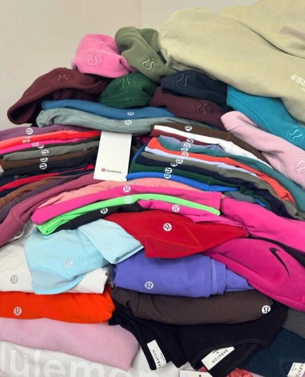 300 pieces of Lululemon - Men and Women in a pallet - Image 18
