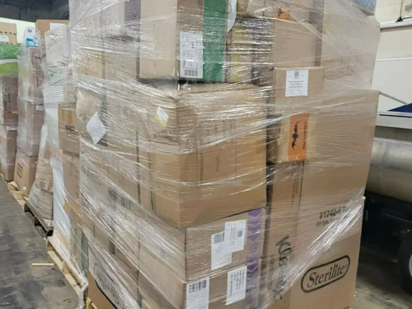 Ultimate Makeup Pallet Liquidation - Image 2