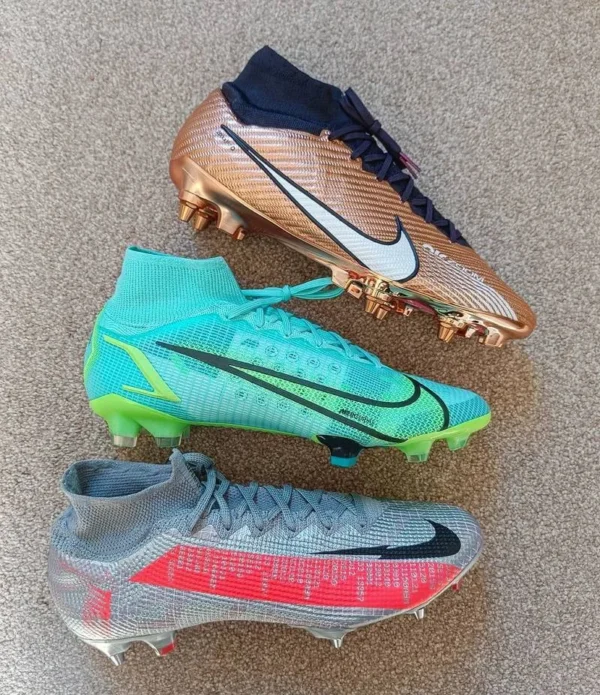 Soccer Cleats Pallets - Image 4